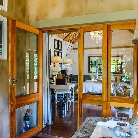 Amanzi Lodge Harare Exterior photo